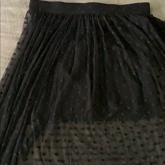 Black Mini skirt with dotted lace - Picture 1 of 2